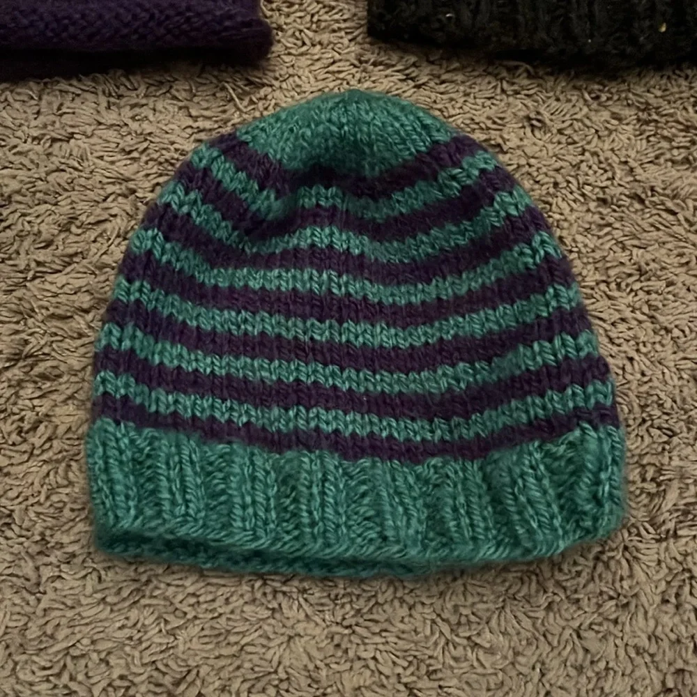 Knit beanie bundle - Picture 2 of 4
